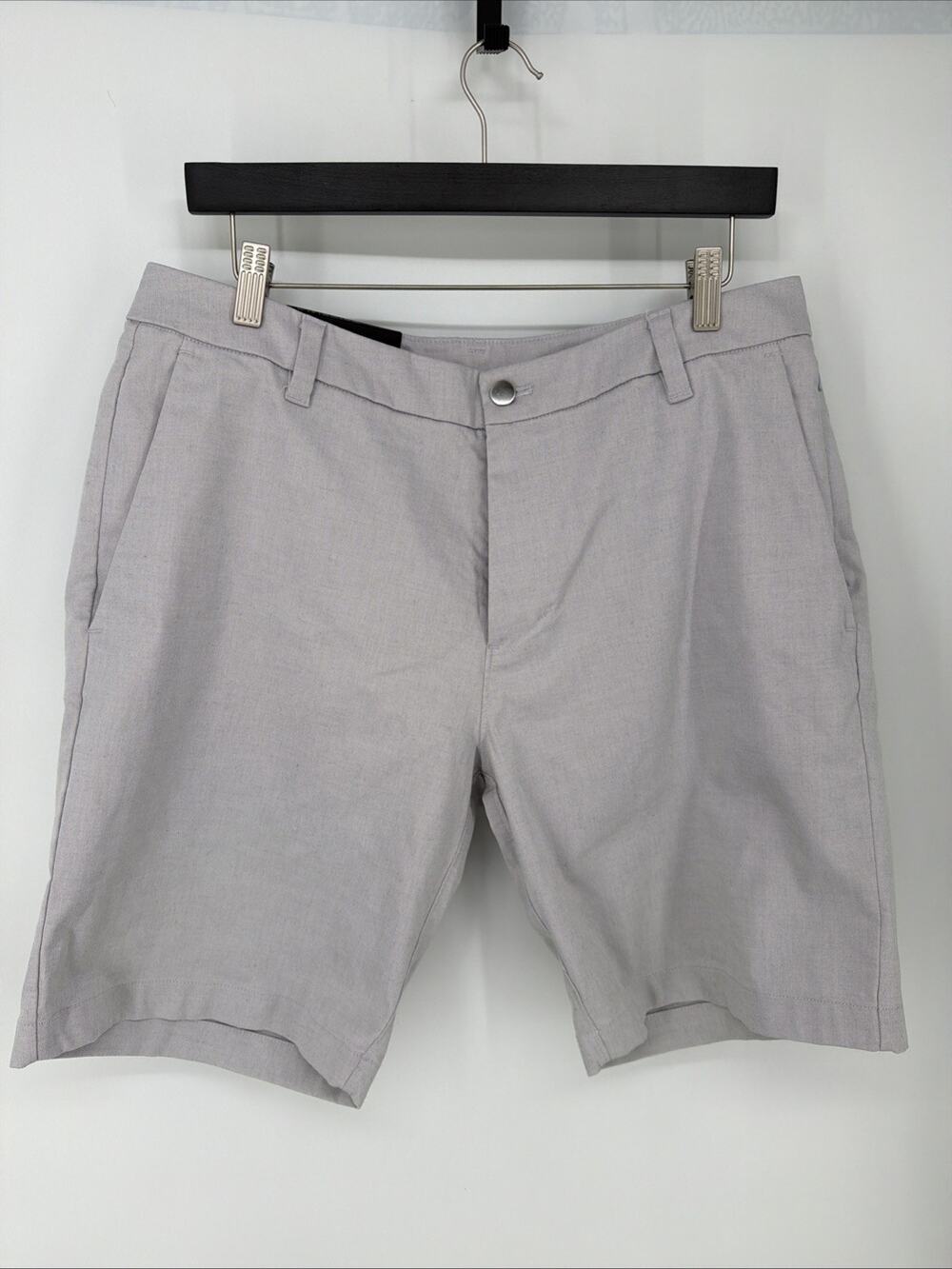 Lululemon Commission Short Classic 9“ LM7AUES WHT /Blk Men's Size 34 Waist